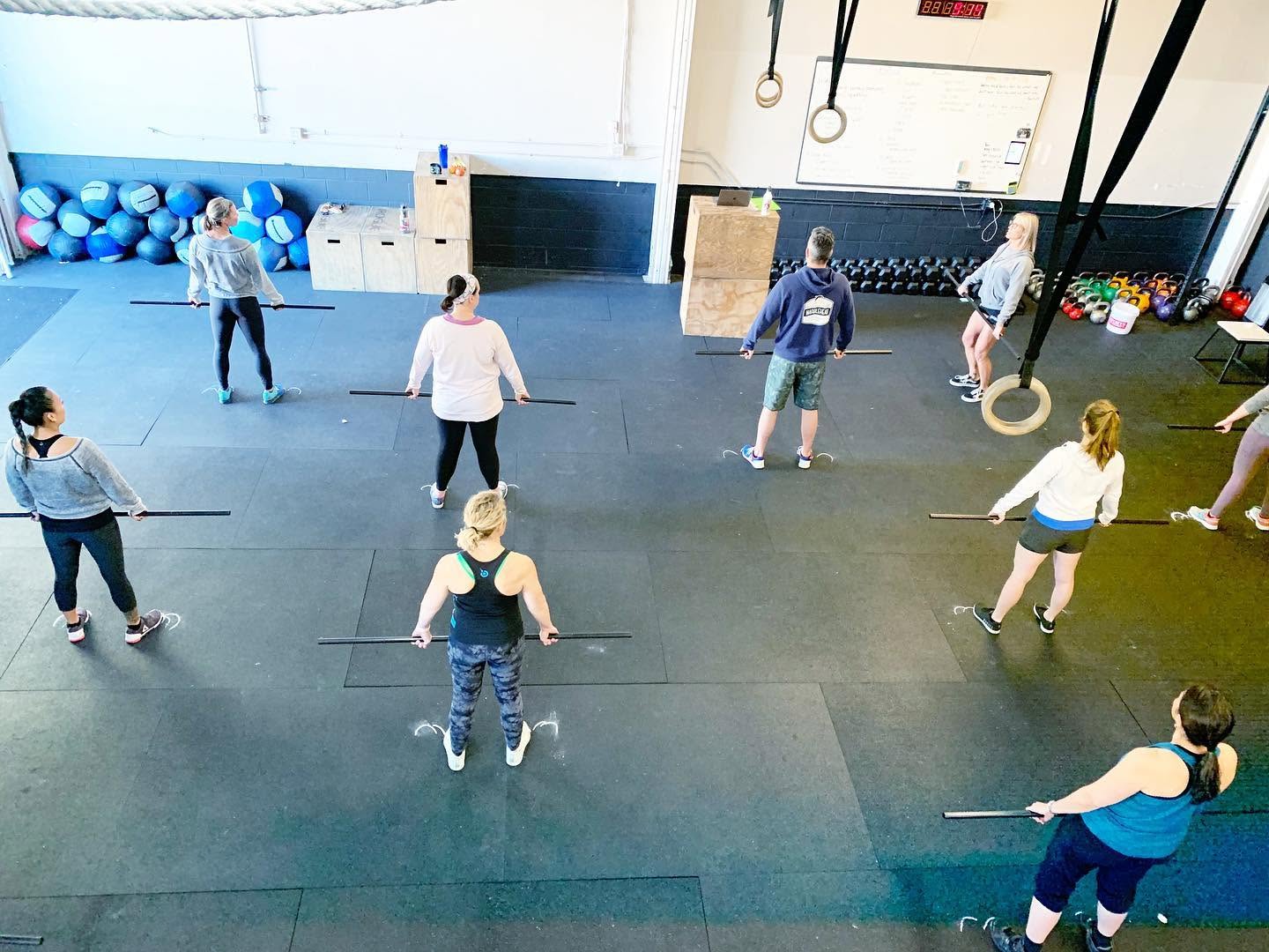 A coached CrossFit class at O-SEA in San Clemente